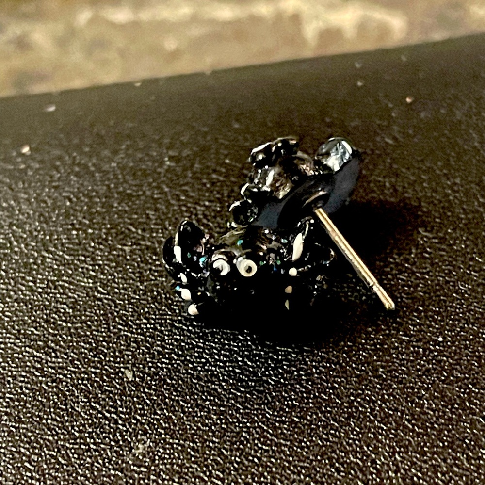 Spider Studs